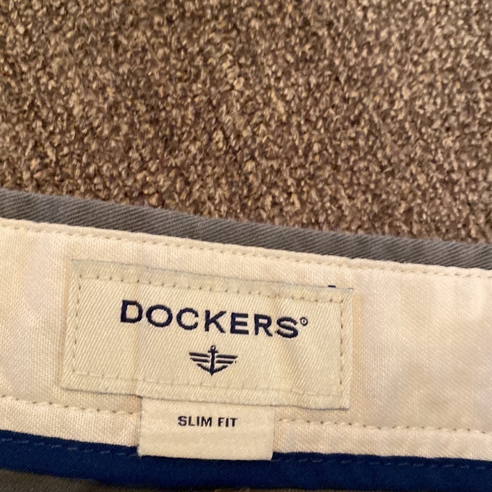 Dockers mens pants; size 38x34 - Picture 3 of 5